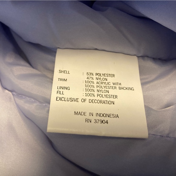 OshKosh B’gosh Lavender Hooded Zippered Snowsuit and Attached Mittens - 12 mos - Picture 13 of 13